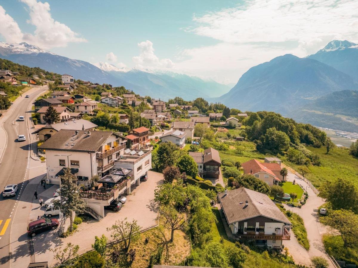 Relais Fleuri Chermignon-d'en Bas Exterior foto